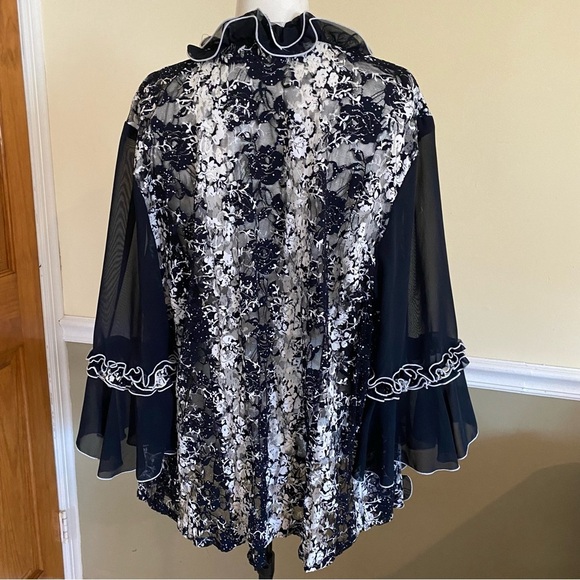 Yong Sheng Collection Button Down Lace Blue/White Ruffle Blouse - Picture 3 of 6